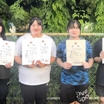 県中学総体でともに優勝した永井４姉妹の（左から）長女楓花さん、次女桃花さん、三女彩花、四女愛花＝加古川市内（提供）