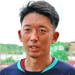 合流した全体練習後取材に応じ、神戸入りへの思いを語ったＧＫ権田修一＝神戸市西区、いぶきの森球技場