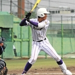 東播磨のエースで４番の藤田大地。高校野球では投打両面で主力を担う選手が少なくない＝神戸市須磨区弥栄台５、Ｇ７スタジアム神戸
