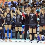 大阪Ｍ－姫路　１ー３で勝利し、喜ぶ姫路の選手たち（撮影・丸山桃奈）