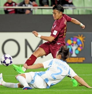 けがから復帰し、攻守で神戸を引っ張る佐々木＝５日、ノエビアスタジアム神戸