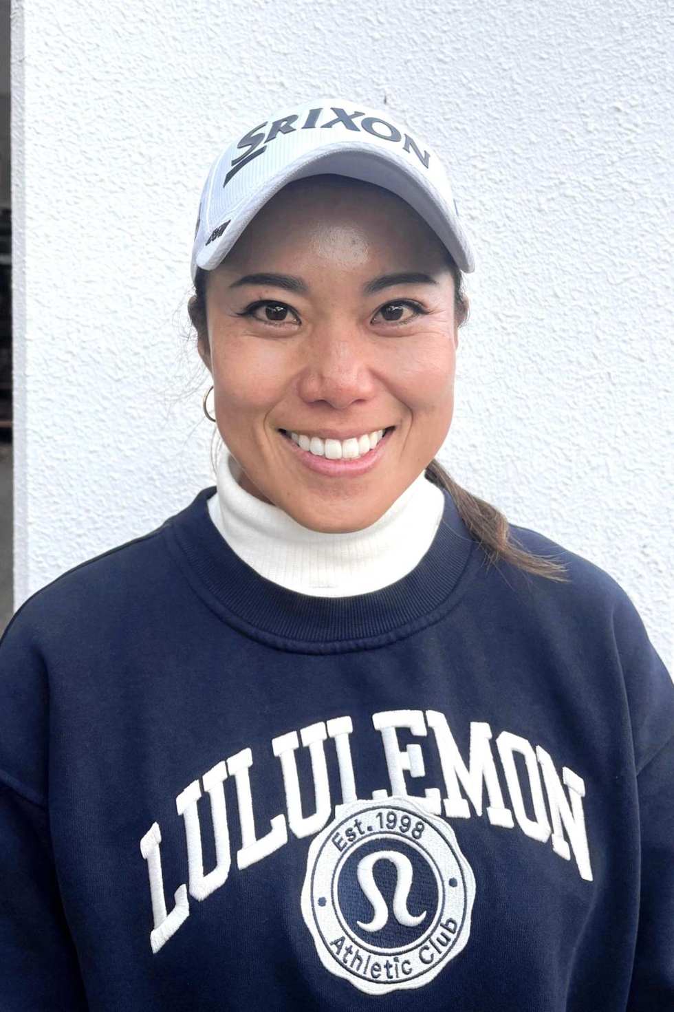 女子プロゴルファー　中山三奈　キャップ ロッカールーム＞惜敗の悔しさ糧に来季へ 女子ゴルフ・中山三奈 滝川第