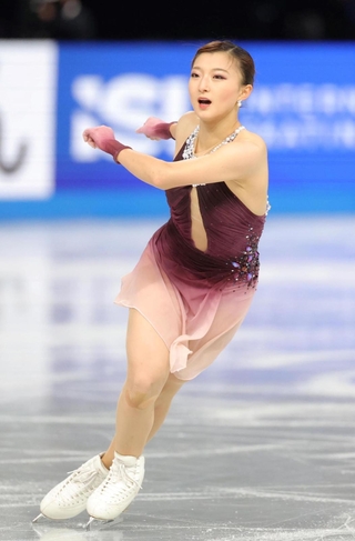 華麗に舞う坂本花織＝ＩＧアリーナ（撮影・吉澤敬太）