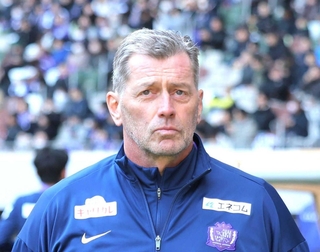 ミヒャエル・スキッベ氏