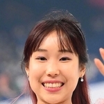 フィナーレで手を振る三原舞依＝２０２３年３月、さいたまスーパーアリーナ