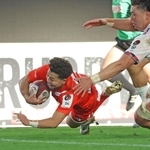 神戸-トヨタ　後半、神戸・上村樹輝のトライで３３-１７とする＝神戸市兵庫区御崎町１、ノエビアスタジアム神戸（撮影・丸山桃奈）