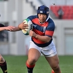 関学－九州学院　前半、突進してトライを決める関学の根木（撮影・斎藤雅志）