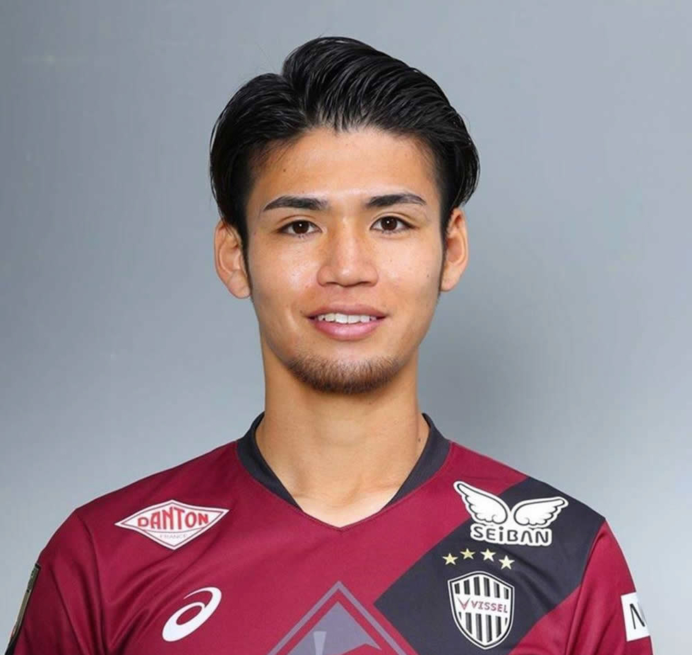 ヴィッセル神戸のMF佐々木が結婚「これからも、妻とトモニ闘います