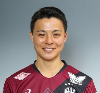 ヴィッセル神戸の斉藤未月が京都へ完全移籍【コメント全文付き