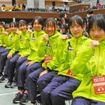 ８年ぶりの優勝へ意気込む兵庫の選手ら＝京都市体育館