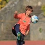 ヴィッセル新加入、37歳乾「定位置勝ち取る」　沖縄キャンプで猛アピール、精力的に汗