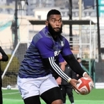 横浜戦に向けて練習に汗を流す神戸のＷＴＢイノケ・ブルア＝神戸市東灘区のチームグラウンド