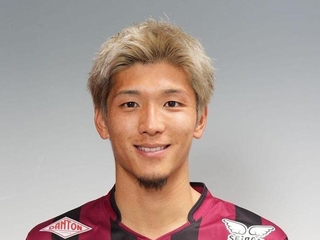 ＦＷ　小松　蓮(Ｃ）Ｊ．ＬＥＡＧＵＥ
