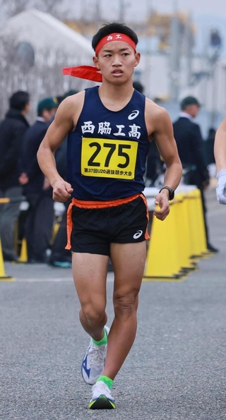 Ｕ２０（２０歳以下）選抜競歩に出場した西脇工の山田大智選手＝２０２６年２月１５日、神戸市東灘区（撮影・鈴木雅之）
