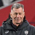 神戸のスキッベ監督（撮影・斎藤雅志）