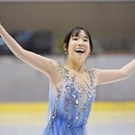 神戸カップのエキシビションで演技する三原舞依＝１４日午後、神戸市中央区港島中町６、ポートアイランドスポーツセンター（撮影・大田将之）