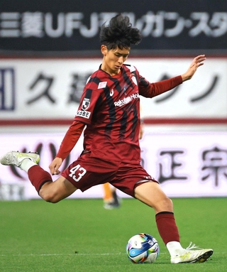 福岡戦でＪ１初先発を果たした神戸のＤＦ山田海斗＝２７日、ノエビアスタジアム神戸