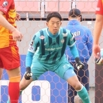神戸に移籍後Ｊ１初出場を果たしたＧＫ権田（左から３人目）＝豊田スタジアム