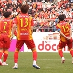 名古屋－神戸　後半４３分、左足で３点目となるミドルシュートを決めた神戸の永戸（左端）＝豊田スタジアム