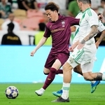 ＡＣＬＥ準決勝で先発して奮闘も及ばず、悔しさを味わった神戸の満田（中央）＝２０日、サウジアラビア・ジッダ　（ｃ）Ｊリーグ