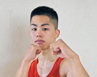 ボクシング男子ピン級で優勝した西宮香風の山谷友優