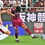 神戸－鹿島　後半、３点目となる強烈なシュートを決める神戸のジエゴ＝撮影・風斗雅博