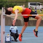陸上女子走り高跳び決勝　１メートル６３で優勝した平野の森田実寿＝加古川市ＳＨＯＷＡグループ陸上競技場
