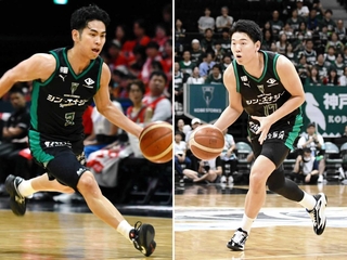 山口颯斗(右）と小川麻斗＝ジーライオンアリーナ神戸（撮影・伊田雄馬）