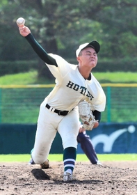 関学－報徳　７回１失点と好投した報徳の先発間木＝明石トーカロ