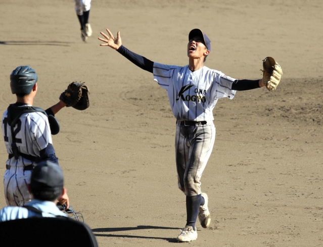 小野工、55年ぶり16強 「守備から流れを」我慢の延長12回、松下が決勝