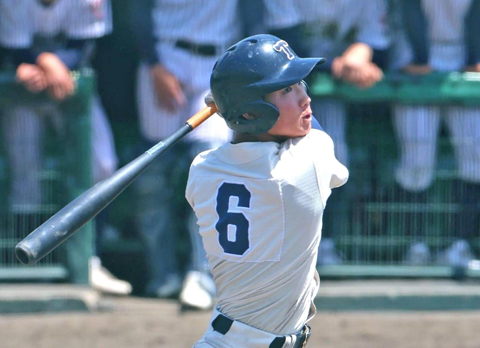 高校野球春季兵庫県大会 東洋大姫路がコールド勝ちで決勝へ 明石商に10