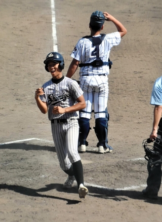 神戸国際大付が神院大付に完封勝ち 兵庫工、彩星工科など3回戦へ 秋季