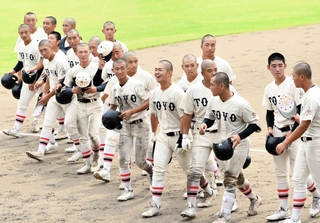 秋季県高校野球 東洋大姫路や報徳が勝利、ベスト16出そろう|高校野球