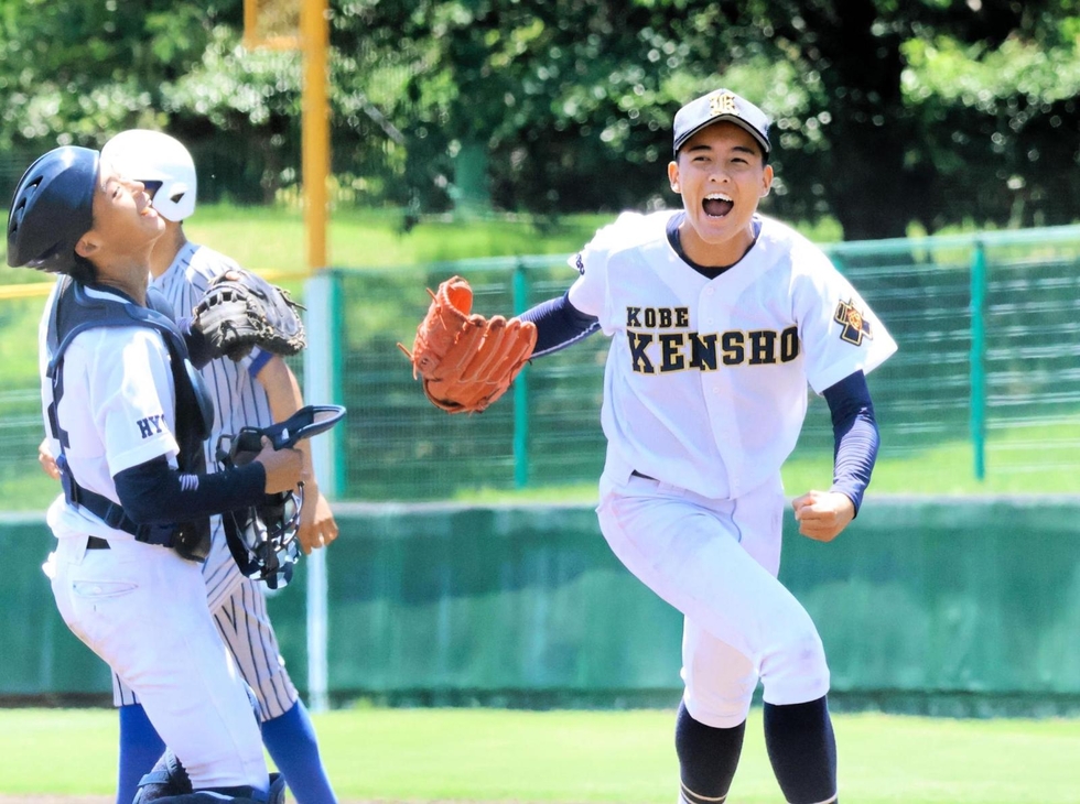 【高校野球】瀧川野球部史　兵庫・滝川高校 左腕滝川、けが越え面目躍如の完封 県神戸商が兵庫大会で5年ぶり白星