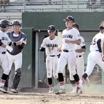 滝川第二、延長十回にサヨナラ勝利 殊勲の5番谷、地区大会でも逆転弾