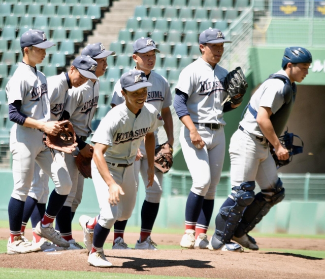 滝川第二-北須磨 4回戦｜写真集｜兵庫の高校野球｜神戸新聞NEXT