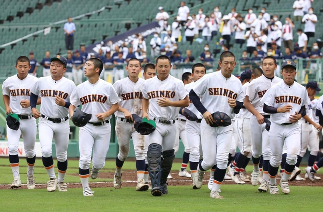 滝川第二高校(兵庫)  野球部 公式戦用 ユニフォーム 高校野球 甲子園 滝川第二高校(兵庫) 野球部 公式戦用 ユニフォーム 高校野球