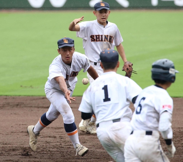 滝川第二高校野球部 グラコン グランドコート ジャンパー甲子園名門 滝川第二高校野球部 グラコン グランドコート ジャンパー甲子園
