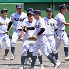 東洋大姫路-明石商（１）
