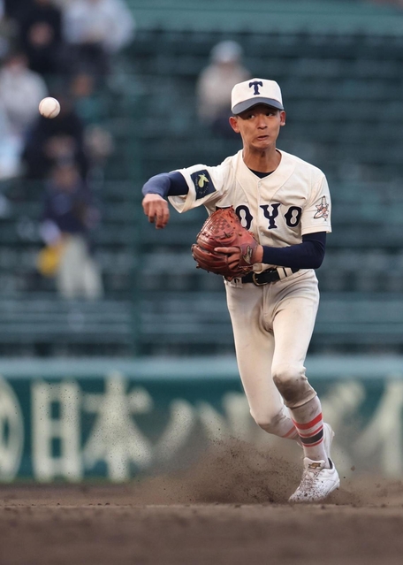 24年センバツ 東洋大姫路－広島商（1）｜写真集｜兵庫の高校野球