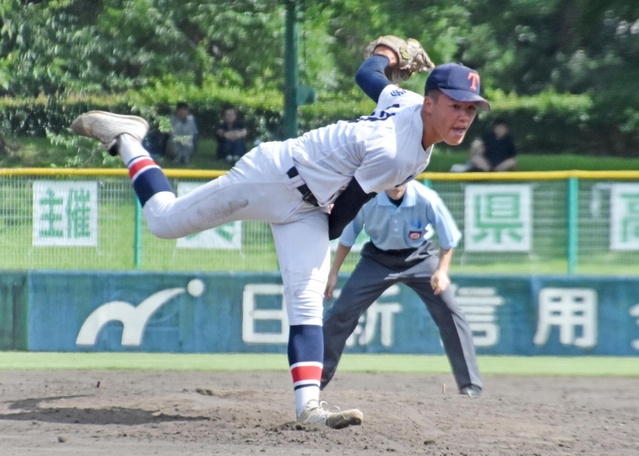 25年兵庫大会4回戦 滝川第二ー東播磨｜写真集｜兵庫の高校野球