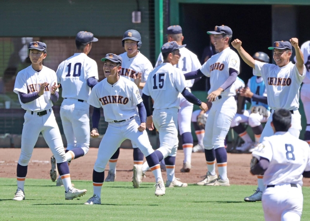 第86回全国高校野球選手権大会兵庫大会参加賞2004年 第86回全国高校野球選手権大会兵庫大会参加賞2004年の通販 by