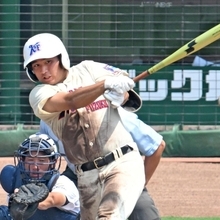 神戸国際大付ー三田松聖（１０）