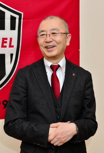 Ｊ１神戸の新社長に就任した池田敦司氏。「ホームスタジアムを毎試合満員にしたい」と意気込んだ神戸市西区、いぶきの森球技場
