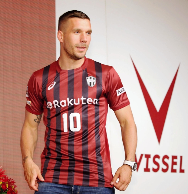ヴィッセル神戸　ポドルスキ選手　新品未使用オーセンユニ 2025年最新】ヴィッセル神戸 ユニフォーム ポドルスキの人気