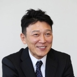 ヴィッセル神戸の社長に就任し、意気込みを話す立花陽三氏＝１日午後、神戸市中央区東川崎町１、神戸新聞社（撮影・大森　武）