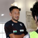 リージョ新監督へのつなぎ役として暫定的に指揮することになった林監督＝神戸市須磨区、ユニバー記念競技場