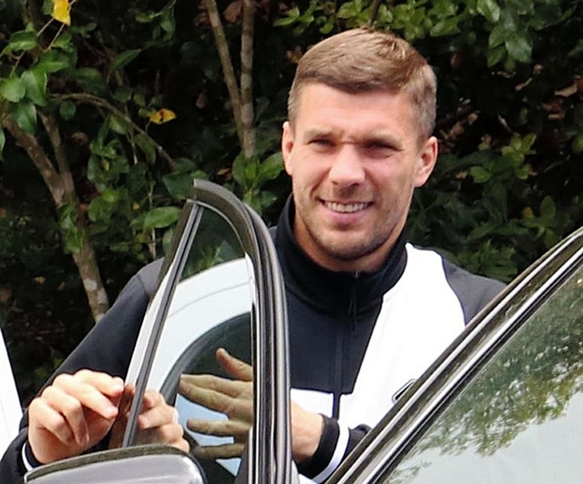 クラブに無断で川崎戦の欠場を示唆した神戸のポドルスキ＝２７日午後、神戸市西区、いぶきの森球技場