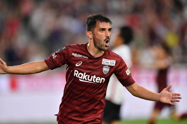 神戸-名古屋　前半、先制のゴールを決めた神戸のビジャ＝ノエビアスタジアム神戸（撮影・秋山亮太）