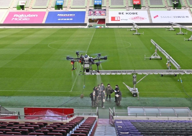 散布型ドローンを使った新型コロナウイルス感染症対策（撮影・後藤亮平）